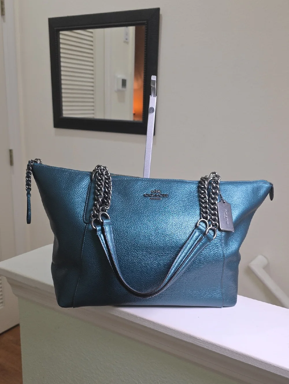 COACH F22208 Ava Chain Tote in Metallic Teal/Gunmetal EUC - Picture 1 of 16